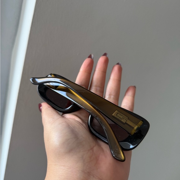 Brown Rectangular Sunglasses - Picture 4 of 5